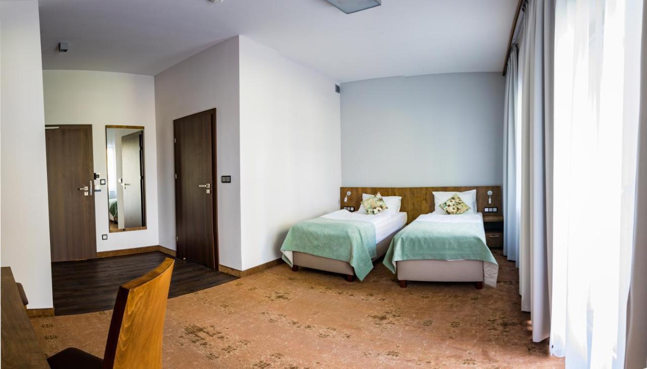 Kasor Resort & Spa Stryków Extérieur photo